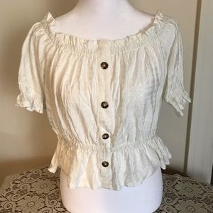 Express women’s short sleeve top in cream